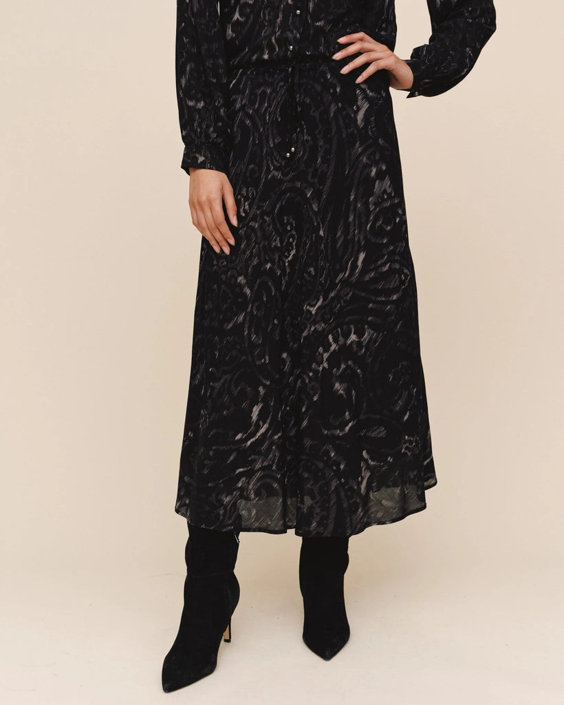 Bias Full Skirt with Tie - Black Paisley