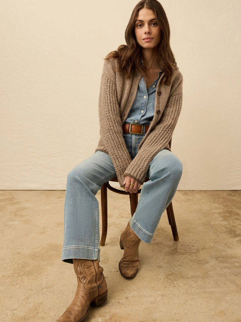 Lost Trails Cardigan - Oatmeal
