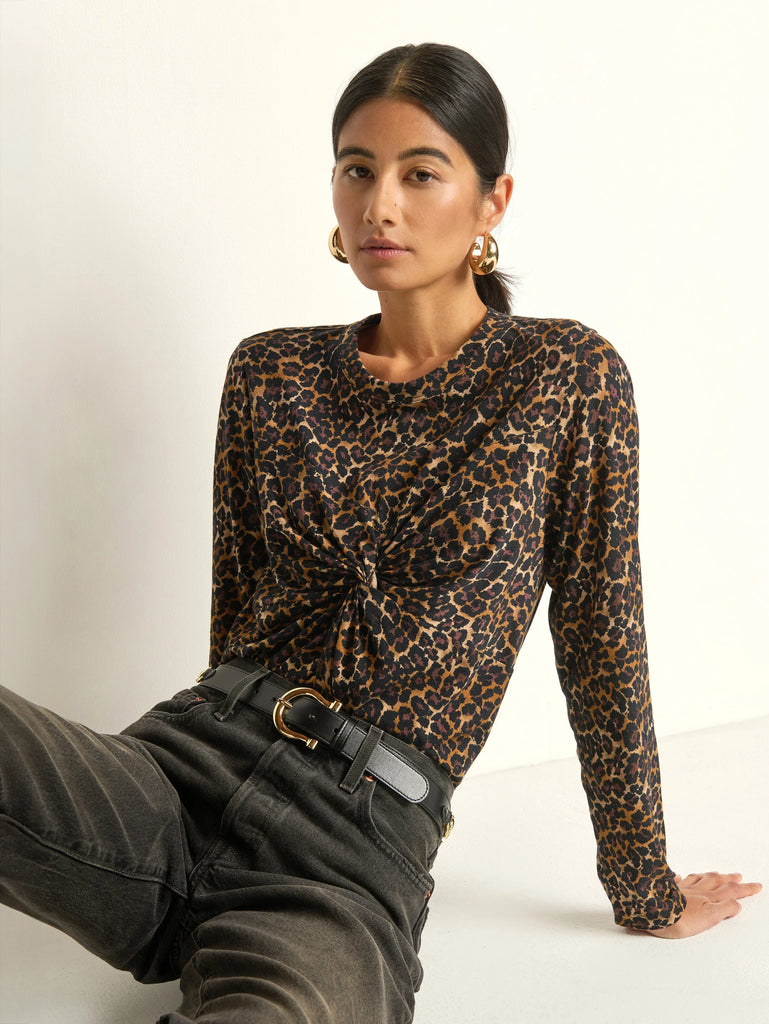 Marion Twist Front Tee - Winter Leopard
