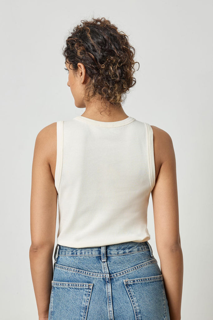 Jewel Tank